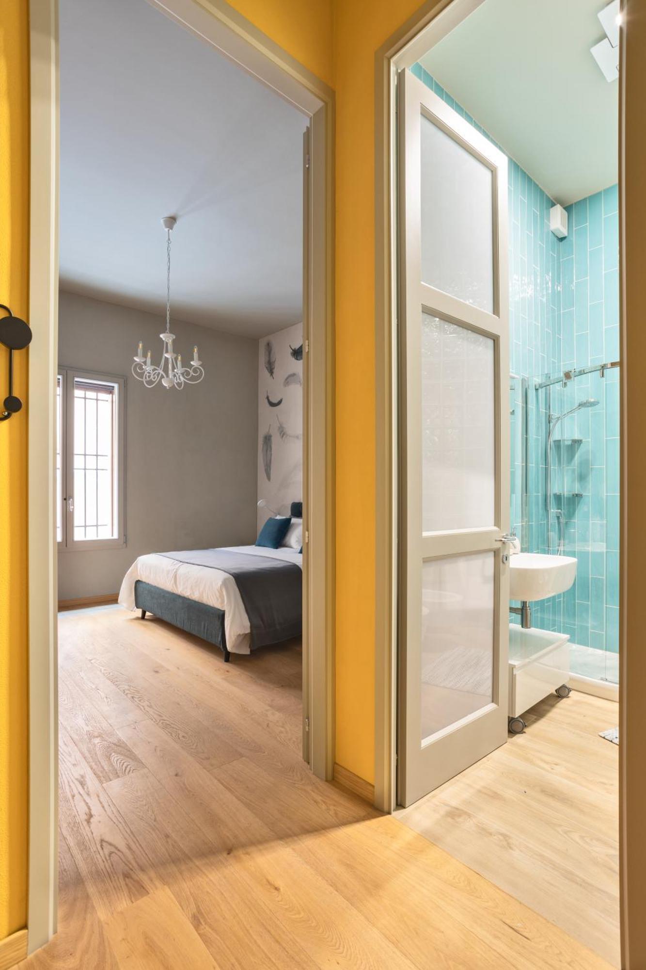 Central And Comfy Apartment Free Netflix And Disney Plus بولونيا المظهر الخارجي الصورة