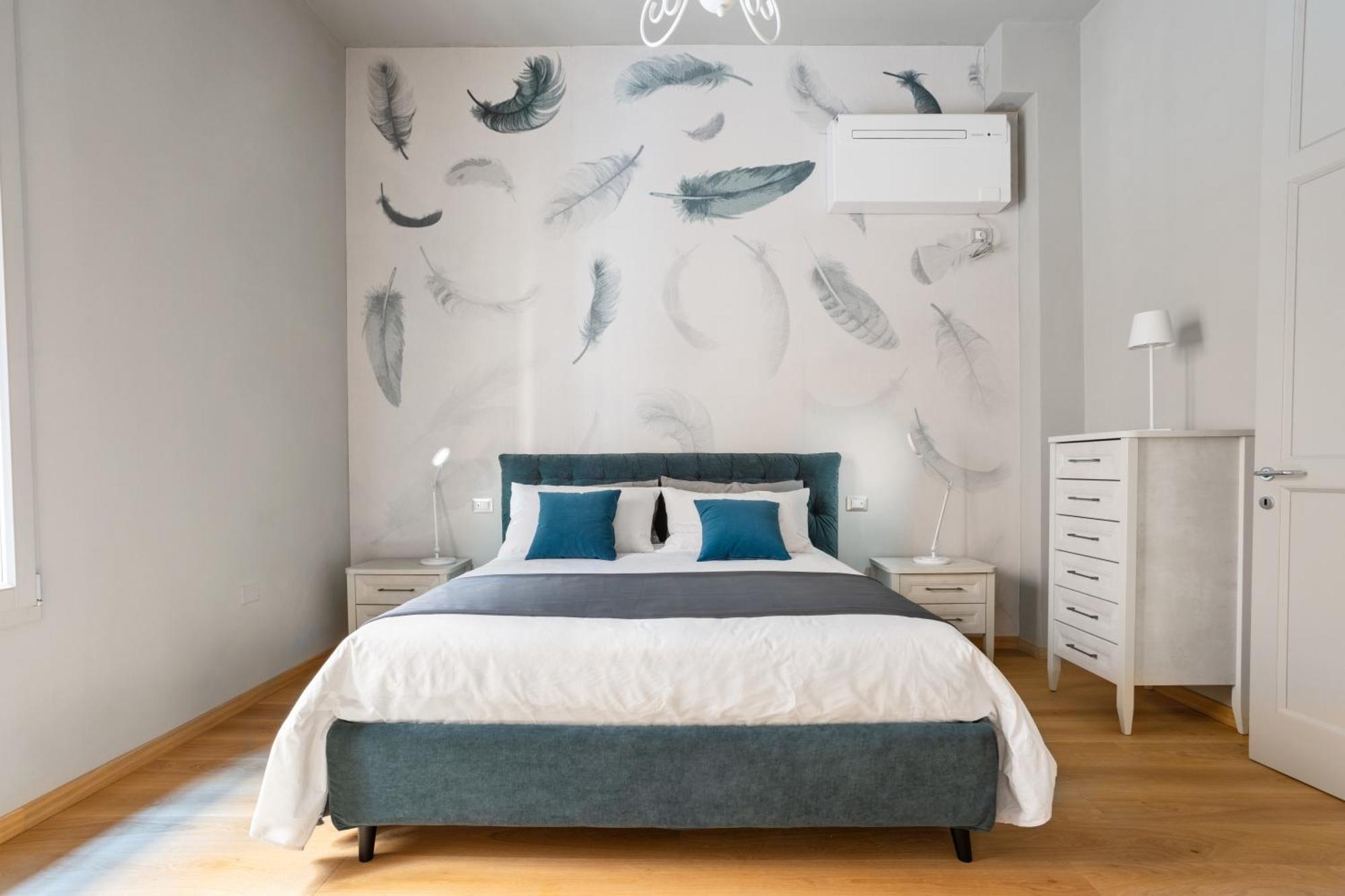 Central And Comfy Apartment Free Netflix And Disney Plus بولونيا المظهر الخارجي الصورة